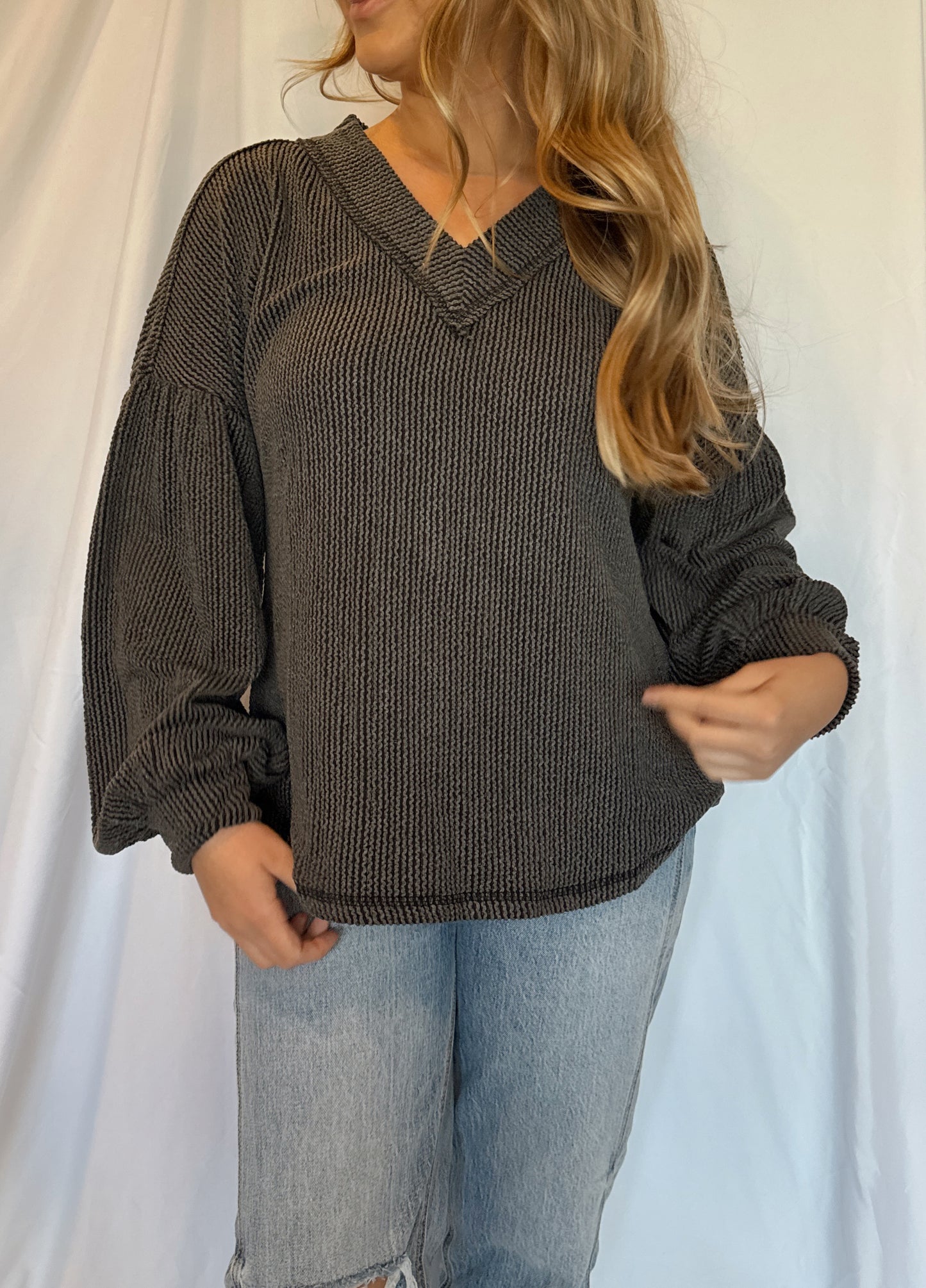 Olivia Ribbed V-Neck Exposed Seam Top