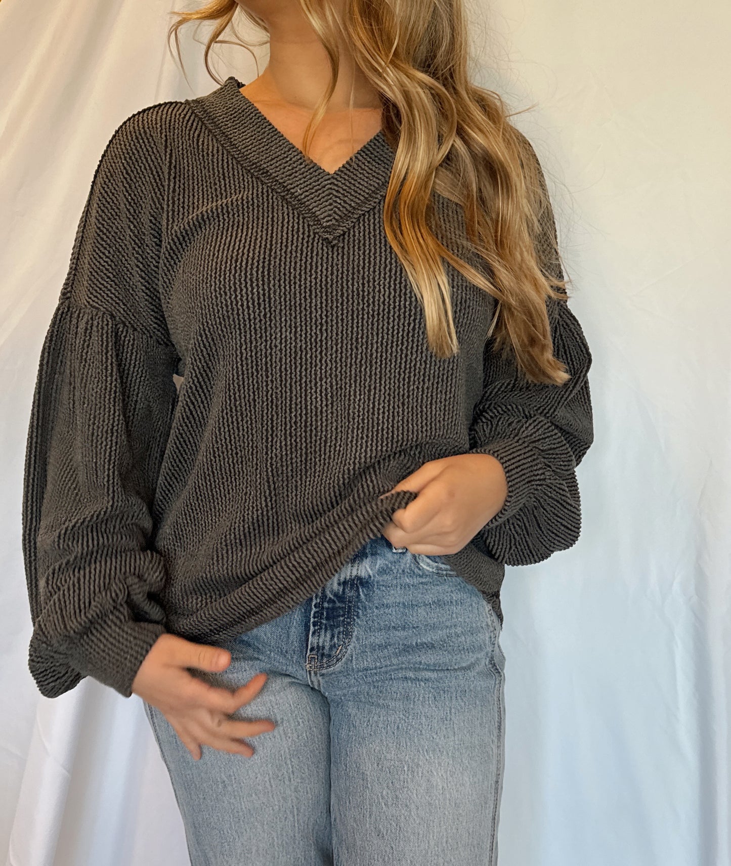 Olivia Ribbed V-Neck Exposed Seam Top
