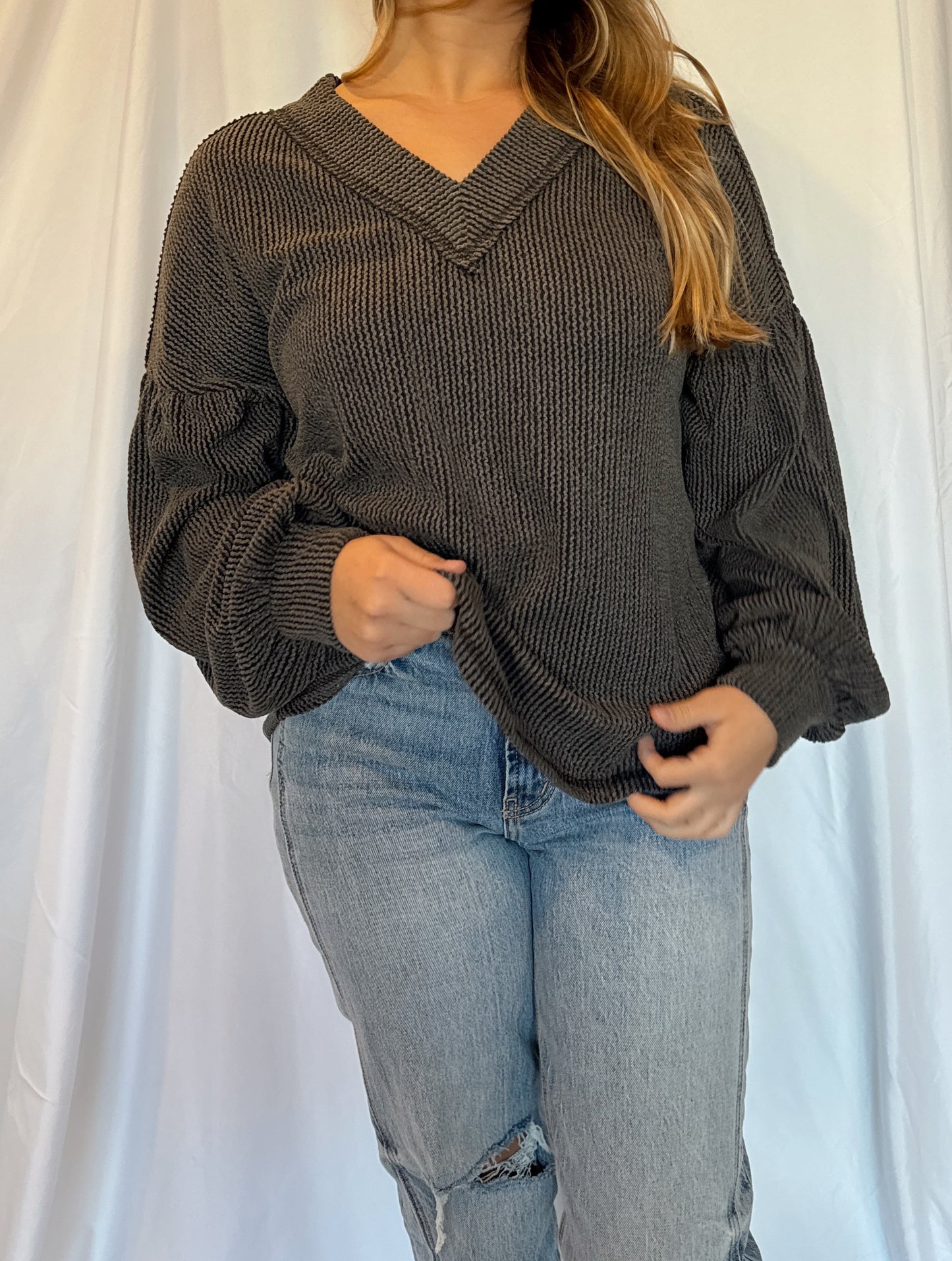 Olivia Ribbed V-Neck Exposed Seam Top