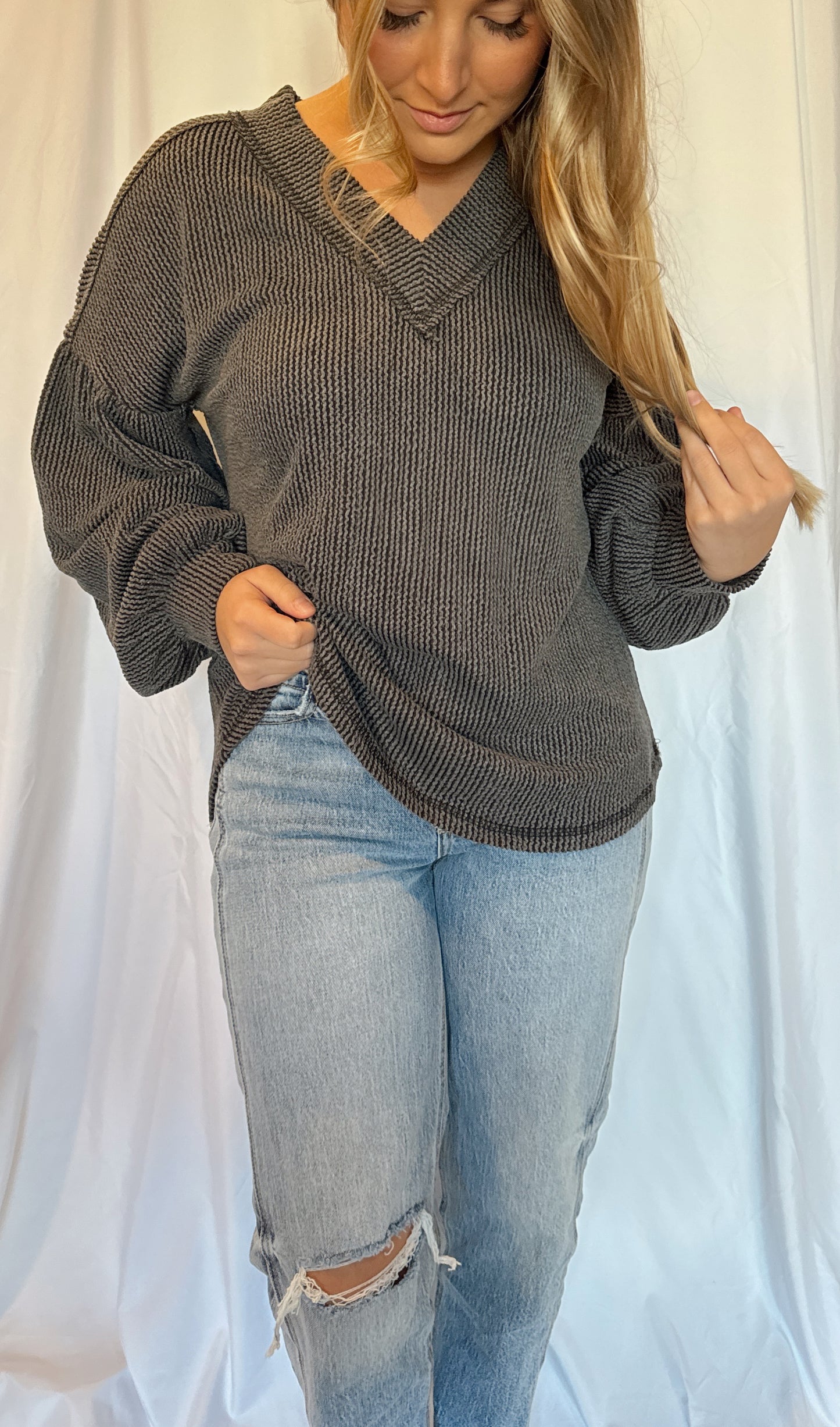 Olivia Ribbed V-Neck Exposed Seam Top